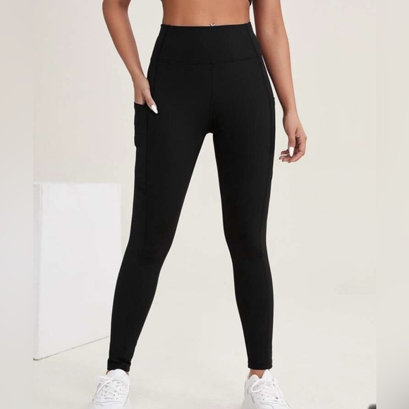 SHEIN women’s leggings - Picture 4 of 4